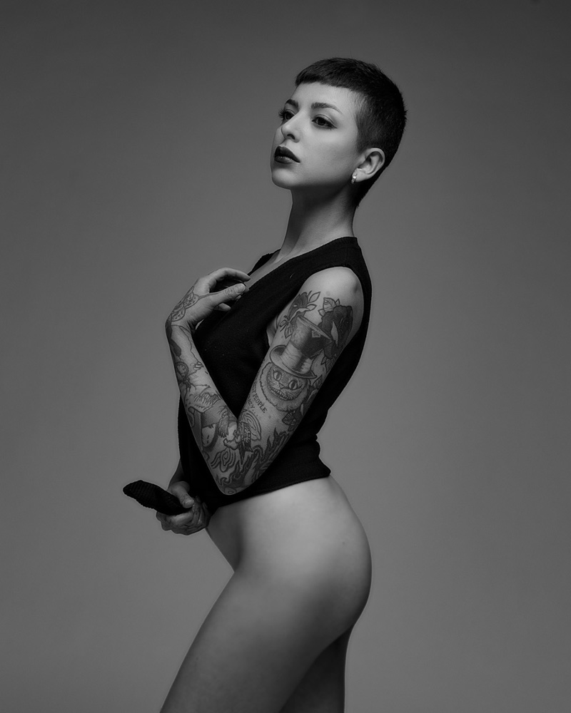 studio beauty fashion portrait